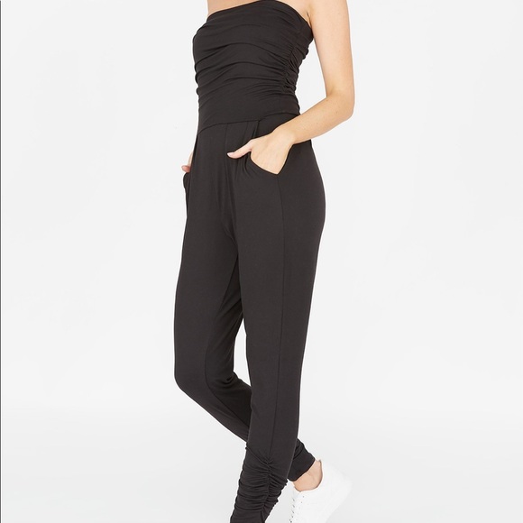 Revamped Pants - 🧚🏻‍♀️3/30 Black revamped strapless jumpsuit